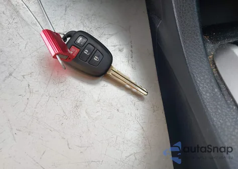 2015 Toyota Corolla Le Plus из США, поврежденный, VIN 2T1BURHE5FC312797